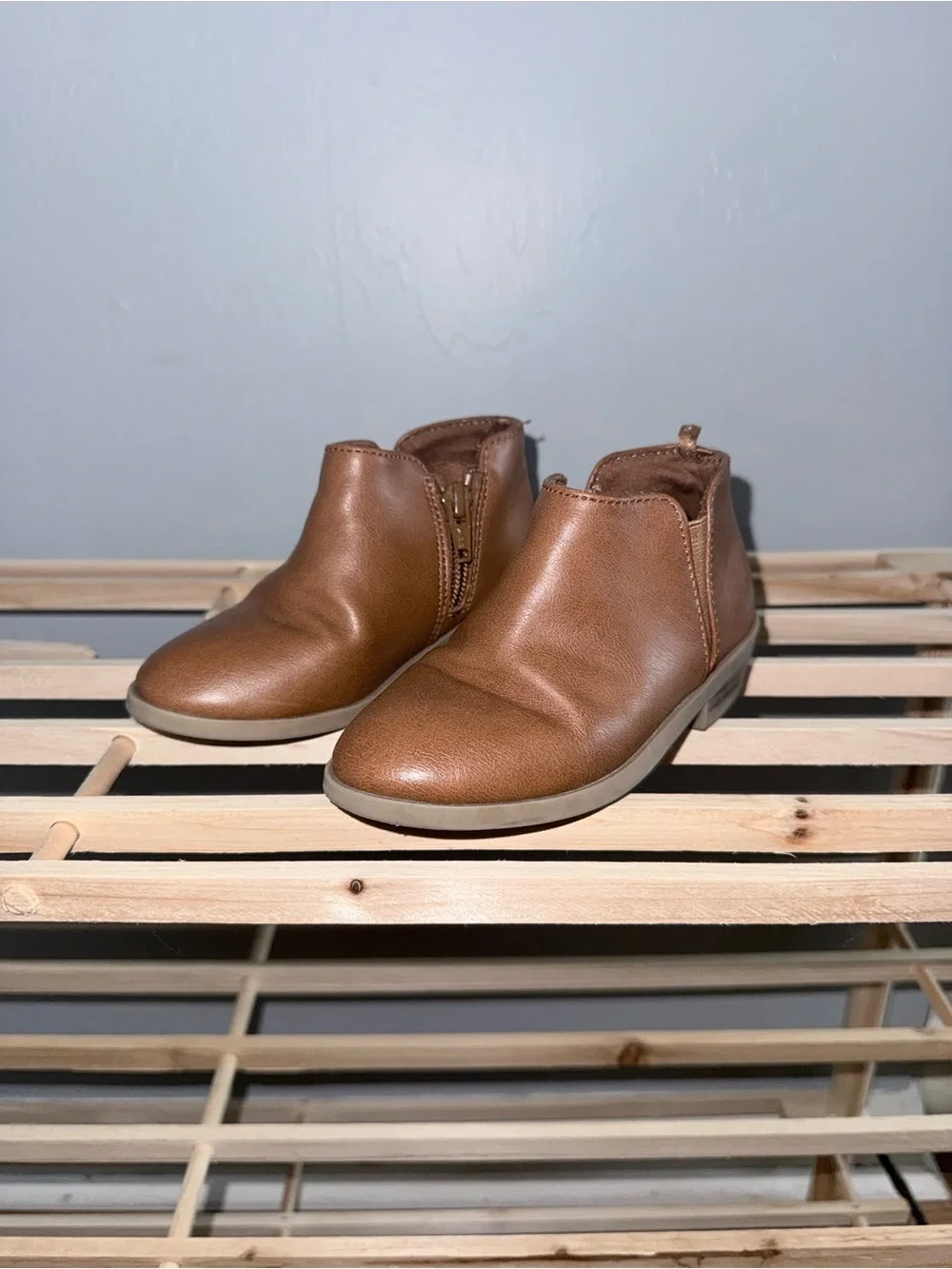 Old Navy Toddler Brown Chelsea Boots